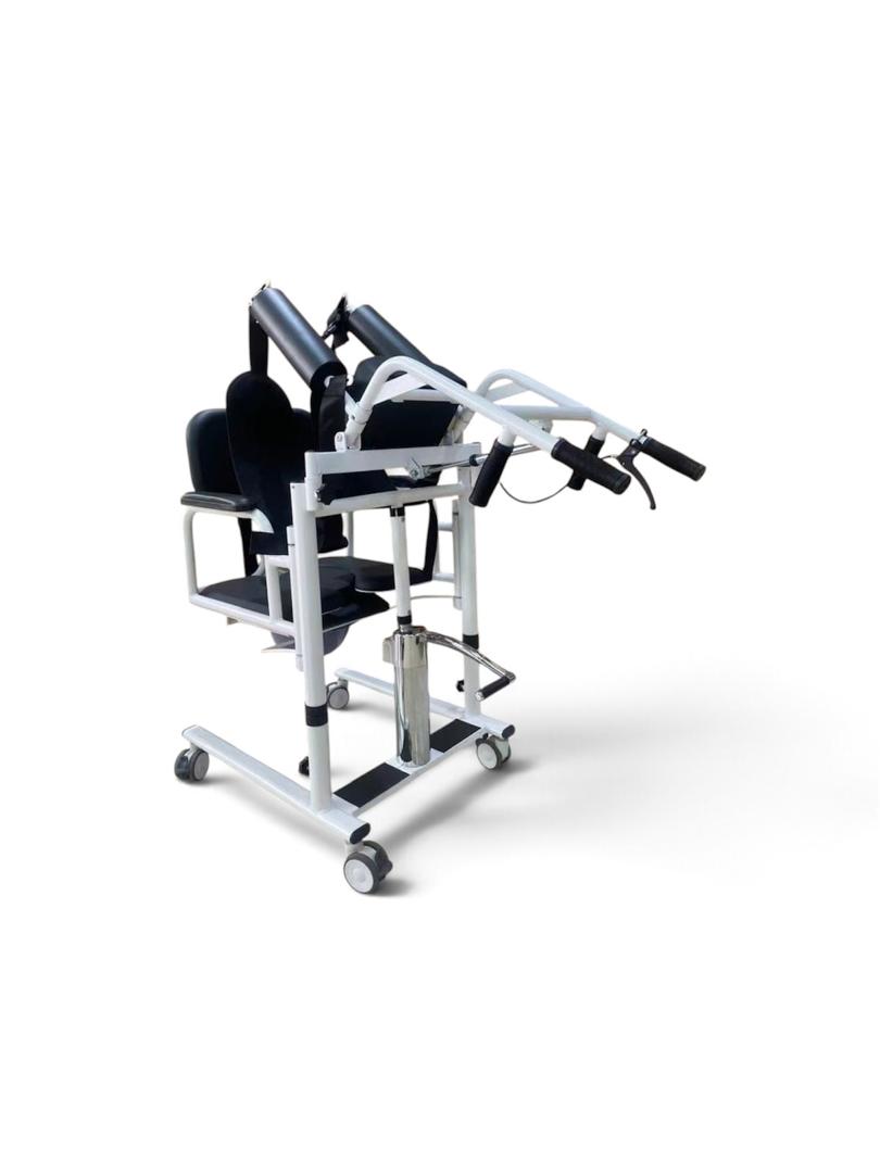 Hydraulic patient transfer chair with patient sling